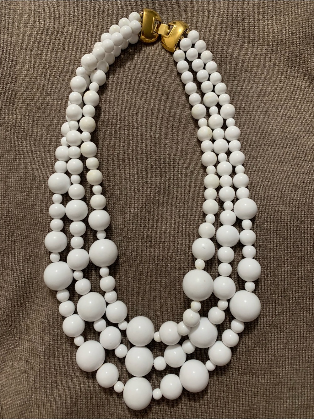 VTG Signed MONET 3 Strand White Beaded Statement Necklace Gold Clasp 18"-23"